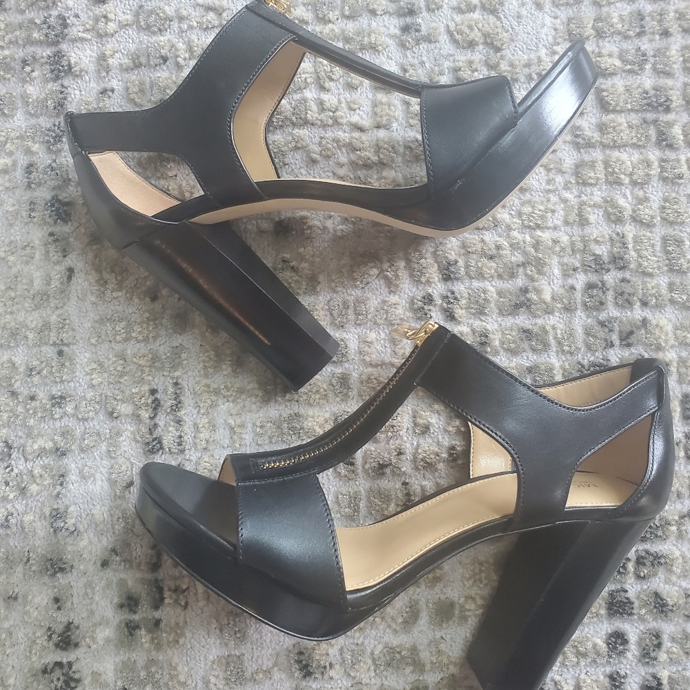 New Michael Kors Berkley Sandal 8.5